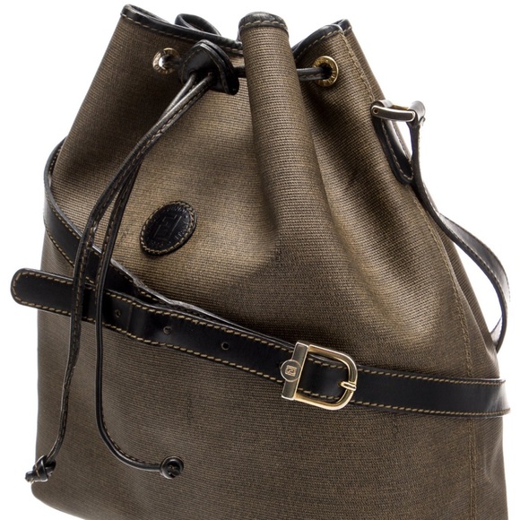 Fendi Vintage Bucket Bag✨ gorgeous💕 - Picture 2 of 15